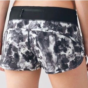 Lululemon Speed Up shorts 4"
